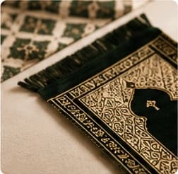 Embroidered Emerald Green Prayer Mat